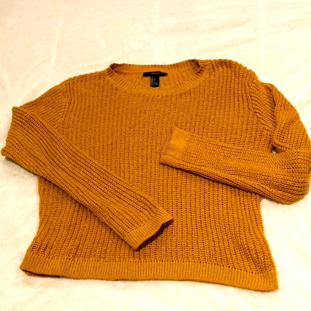 Forever 21 Gold Sweater size small